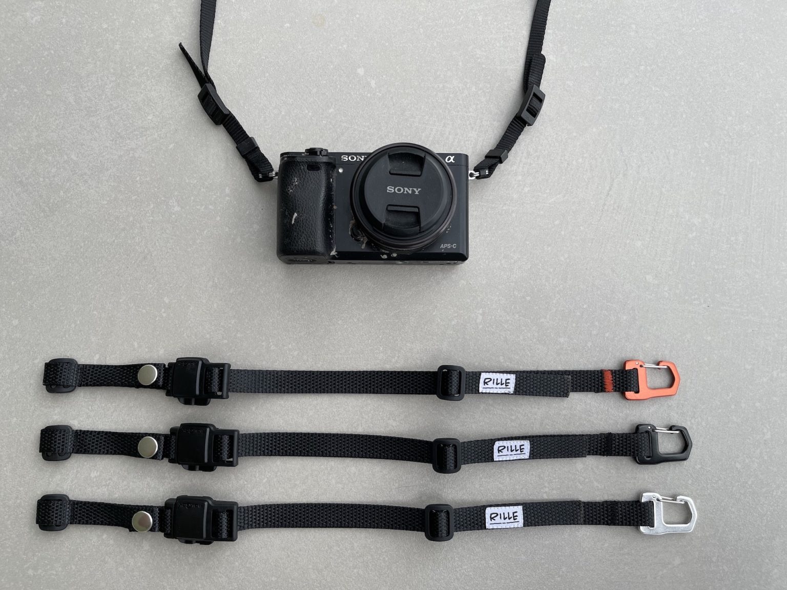 The Rille strap Rille Camera strap for cyclists with bigger cameras
